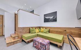 G17 Apartments